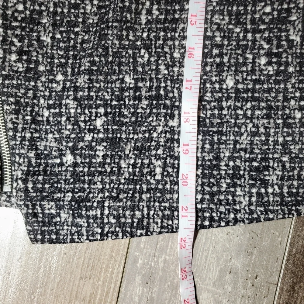 Michael Kors Women's Skirt Size 10 EUC